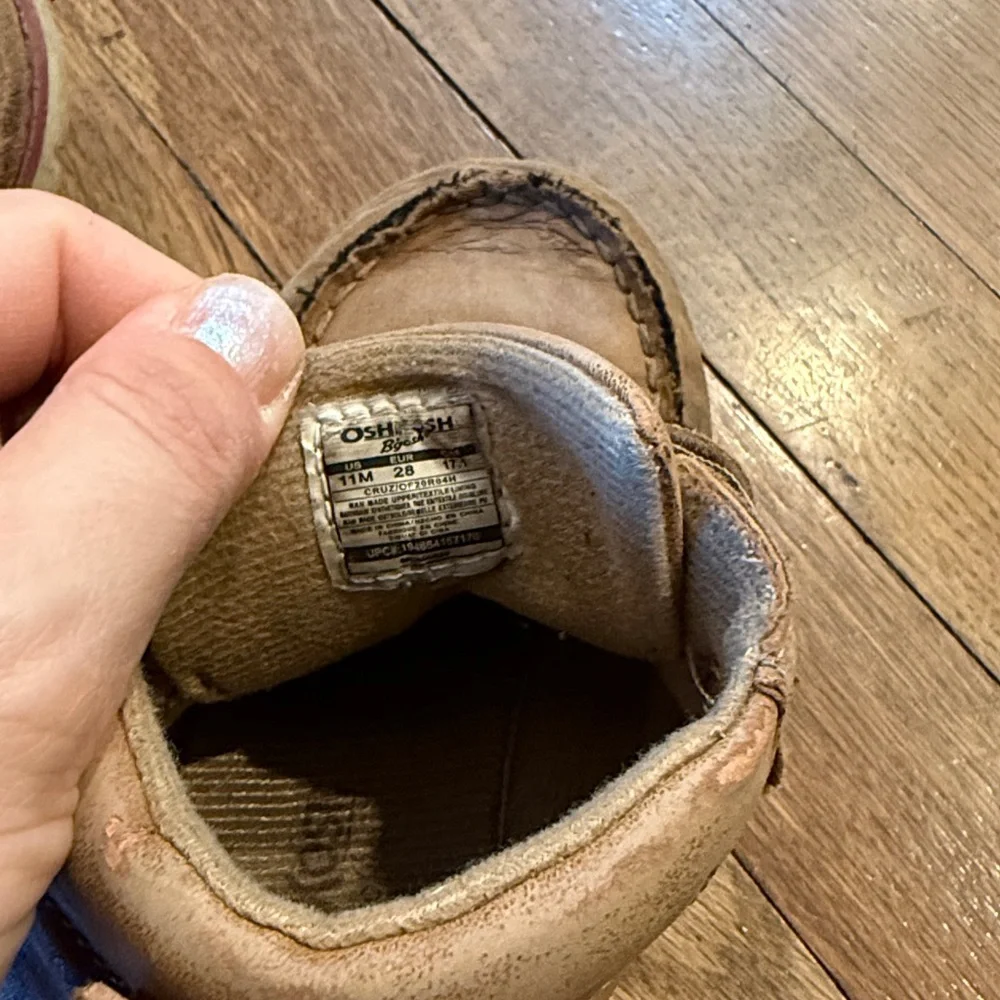 OshKosh B'gosh | Soft Boots with Velcro Strap for Little Boys